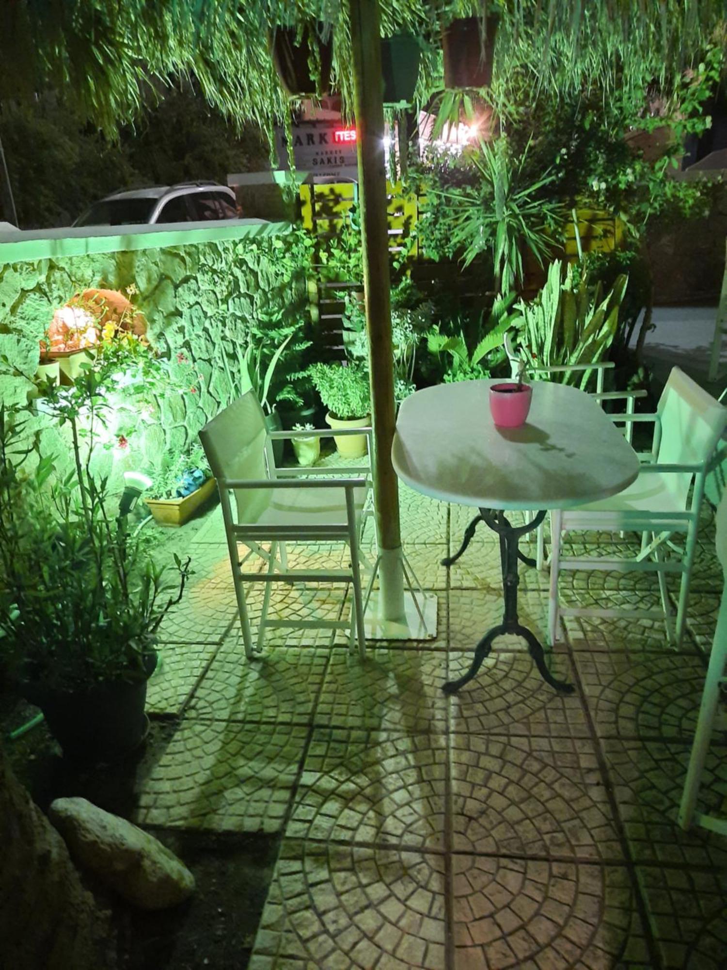 Ξενοδοχείο Ζευς Aparthotel Καμάρι Εξωτερικό φωτογραφία